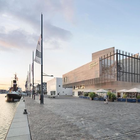 Exklusives Apartment Im Historischen Wohnhaus Mit Kamin, Bad & Viel Platz Bremerhaven Eksteriør bilde