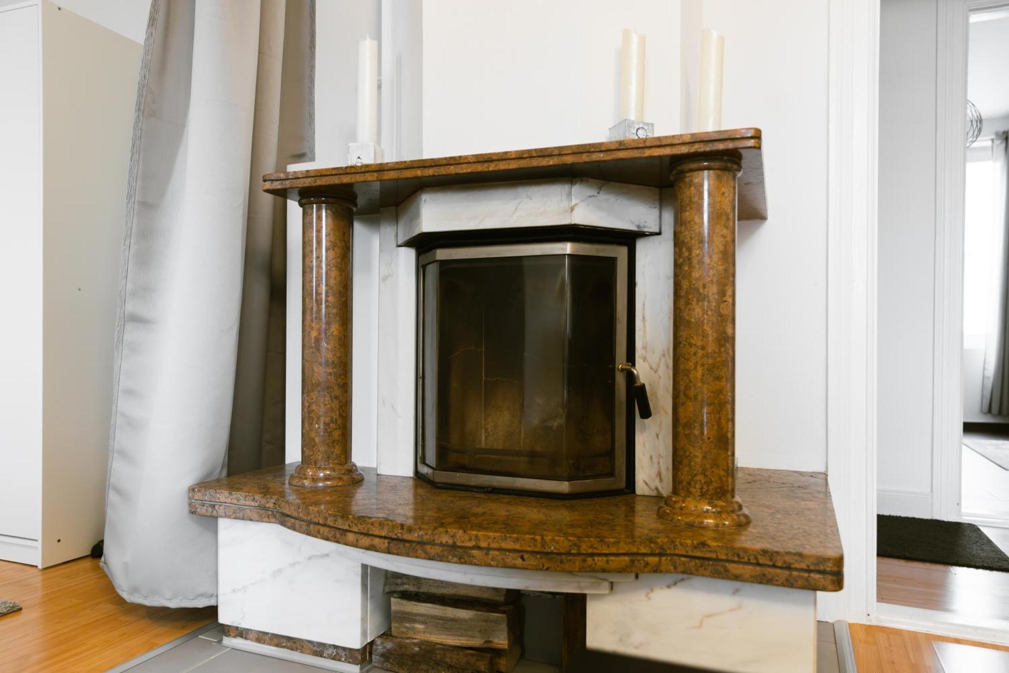 Exklusives Apartment Im Historischen Wohnhaus Mit Kamin, Bad & Viel Platz Bremerhaven Eksteriør bilde