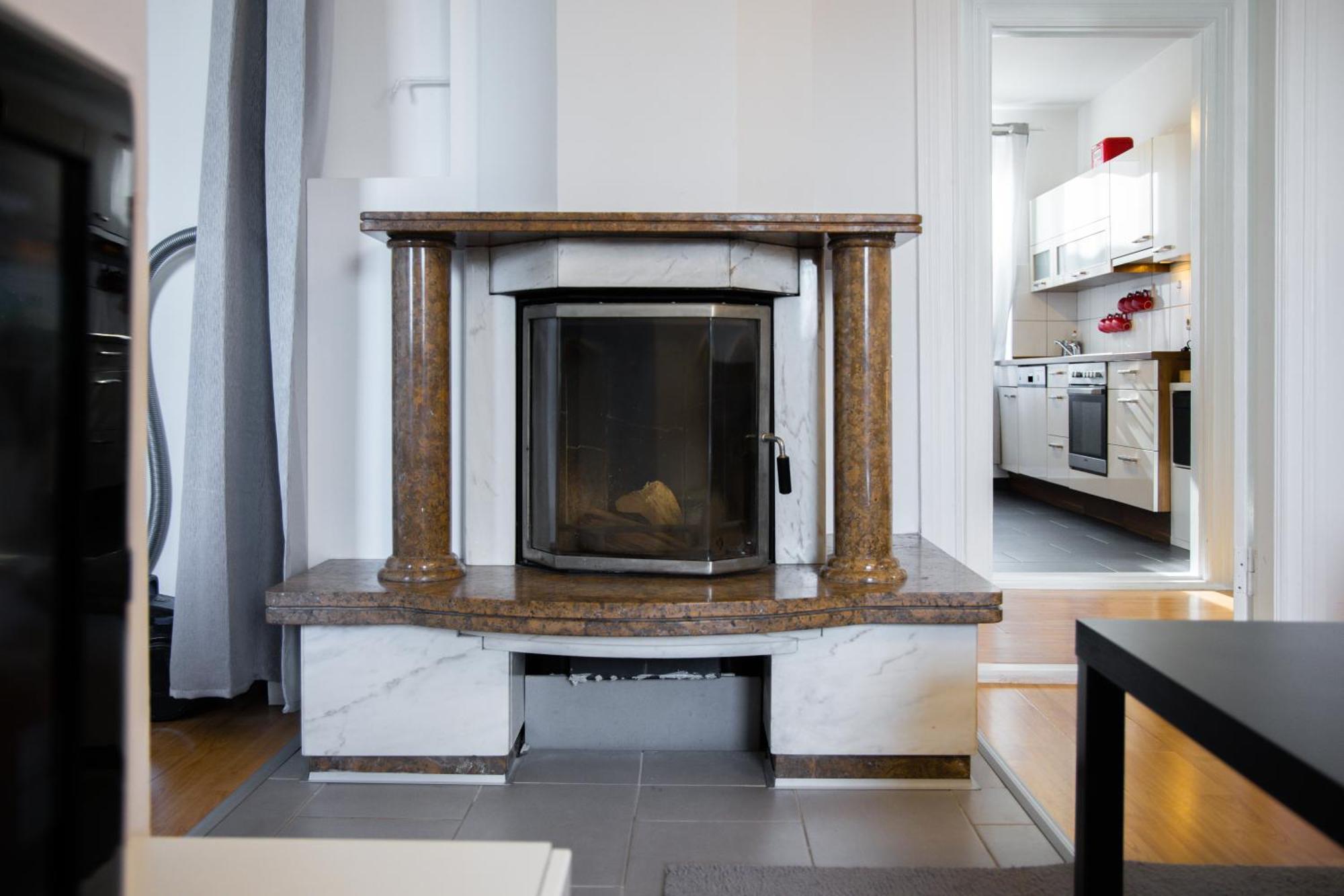 Exklusives Apartment Im Historischen Wohnhaus Mit Kamin, Bad & Viel Platz Bremerhaven Eksteriør bilde